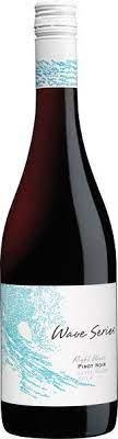 Wave Series Right Wave Pinot Noir