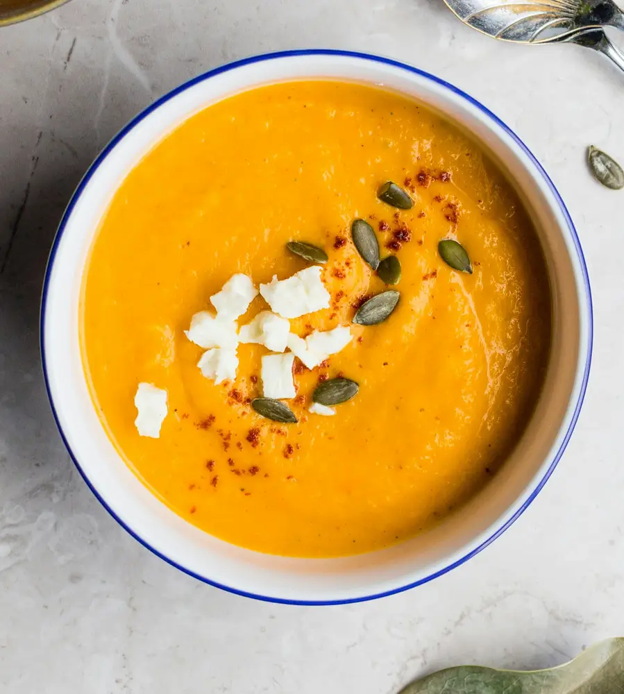This warming squash soup is the perfect antidote to cold holiday weather. (Photo: Cala, Unsplash)