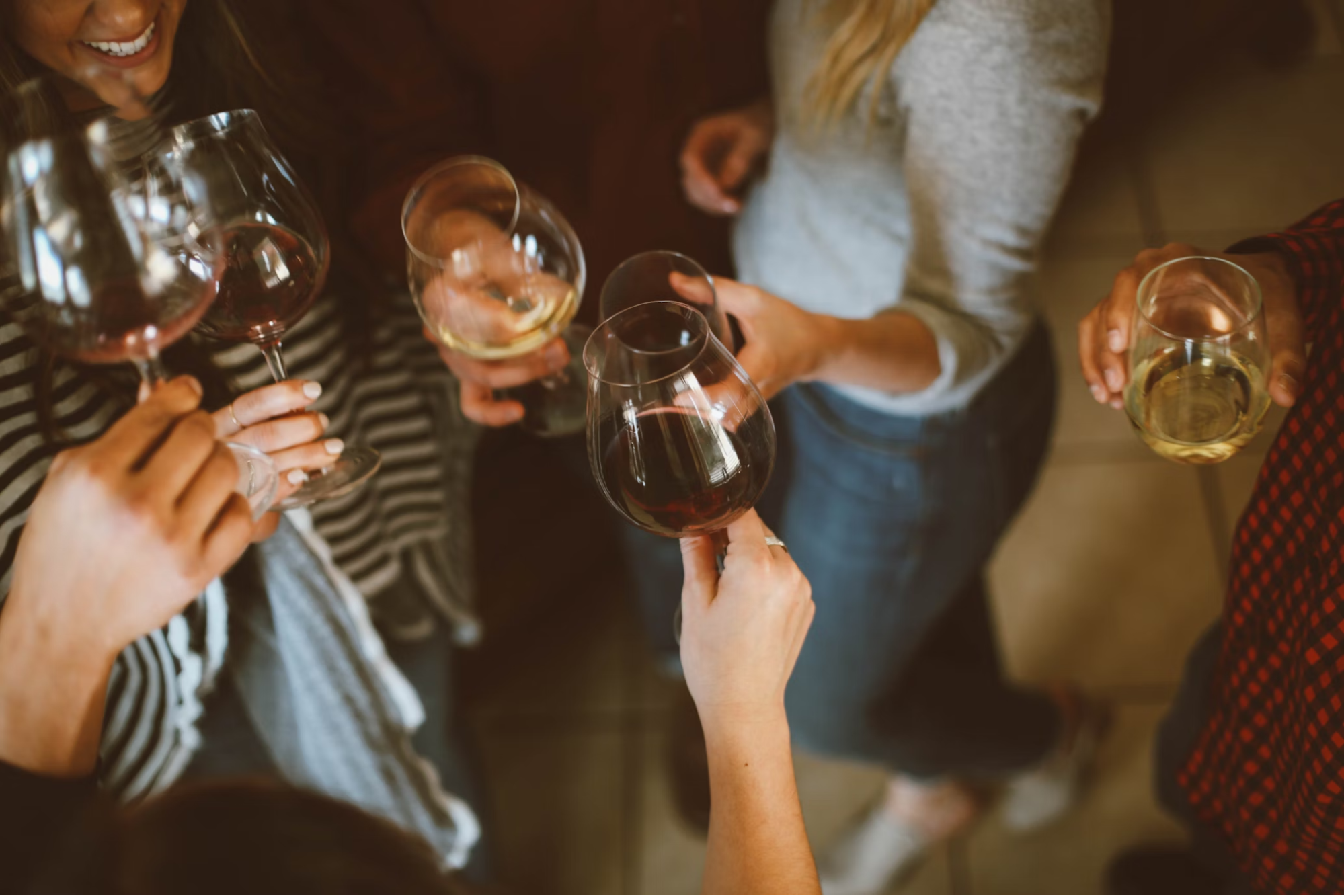 How to Organize an Afterwork Wine Tasting