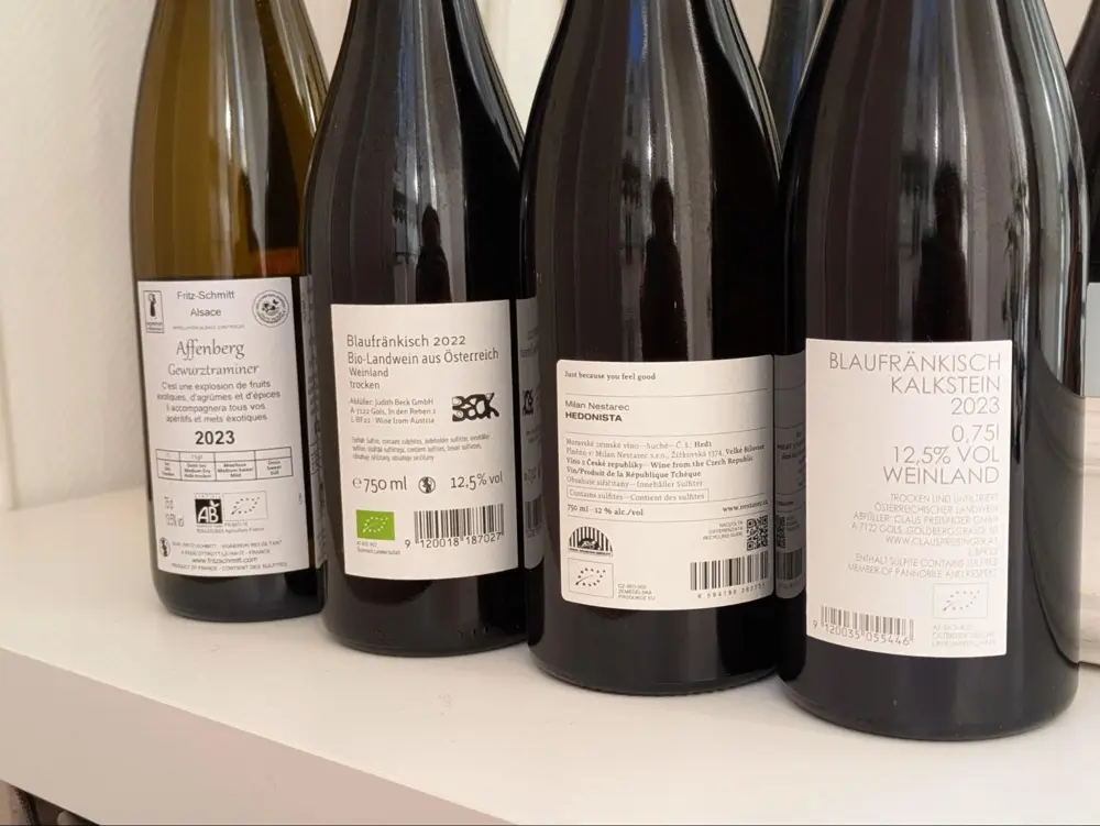 Organic wines with the EU organic certification logo on the back labels (Photo: Sylvia Ba)