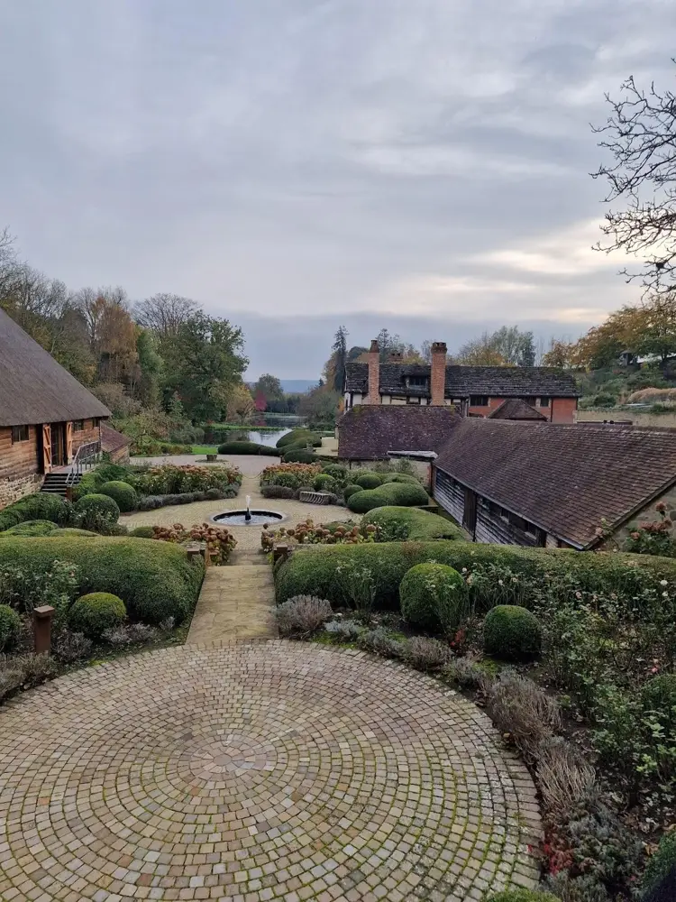 The Manor Garden at Nyetimber was setting a beautiful scenery for the World's Best Vineyards Announcement 2024 (Photo: Lotte Gabrovits)