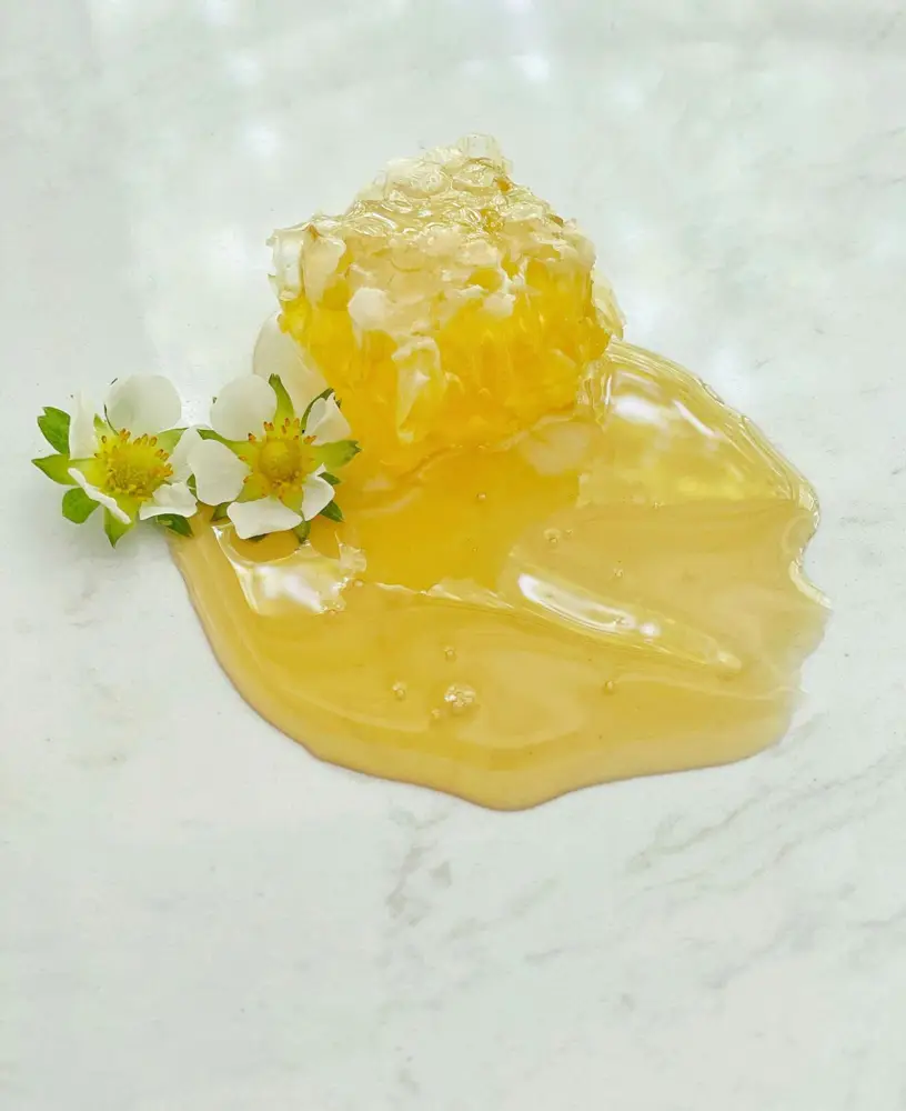 Use SmartSomm to find a creamy wine that pairs with the Butter Yellow mood (Photo: Carolyn Delacorte, Unsplash)