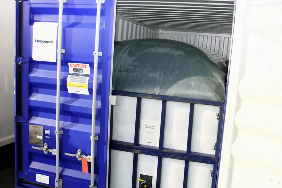 Large volumes of wines are shipped in those flexitanks. (Credit: portalspozywczy.pl)