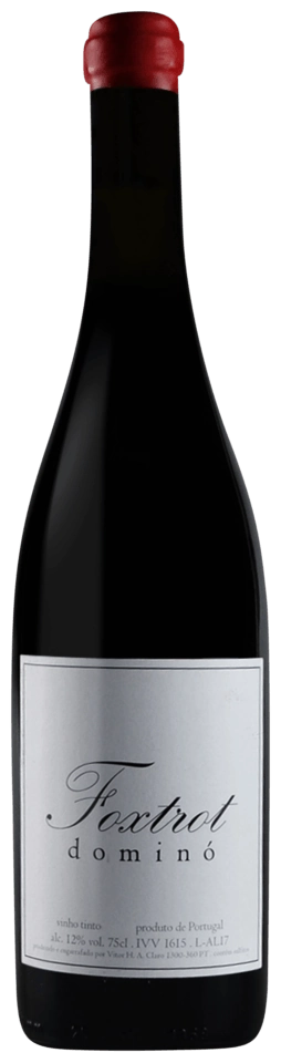 Vitor Claro Foxtrot Dominó