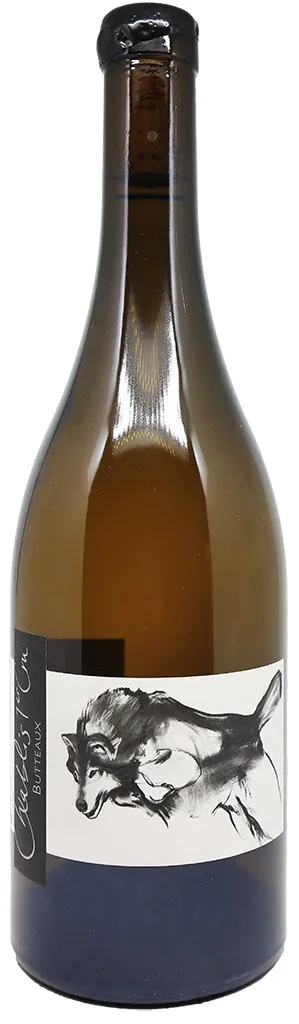 Bottle of Domaine Pattes Loup Chablis 1er Cru 'Butteaux'with label visible