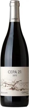 Bottle of Cepa 21 Ribera del Duero Tintowith label visible