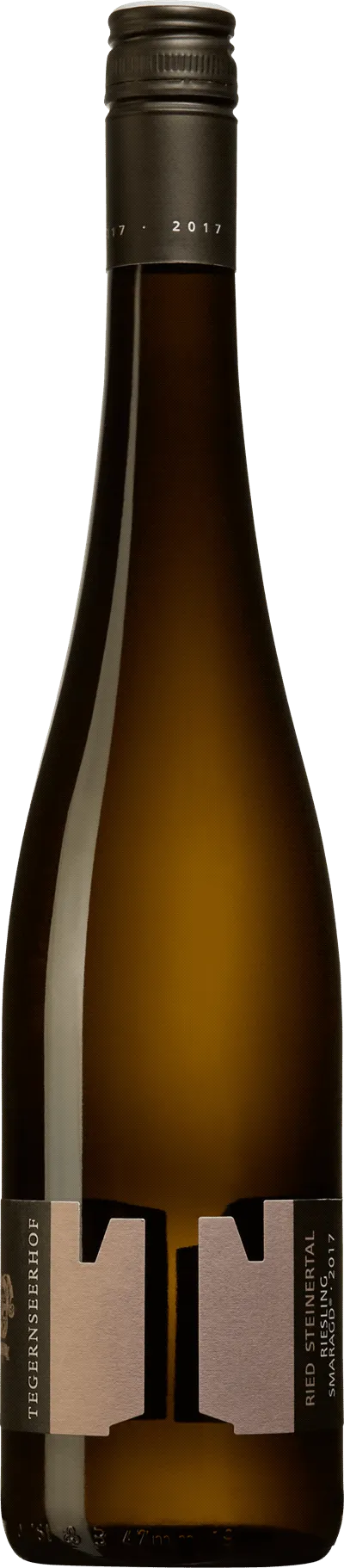 Bottle of Tegernseerhof Steinertal Riesling Smaragdwith label visible