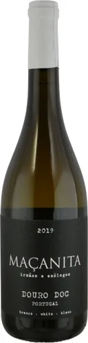 Bottle of Maçanita Brancowith label visible