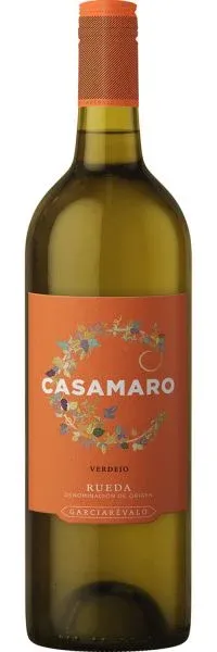 Bottle of Garciarevalo Casamaro Verdejowith label visible