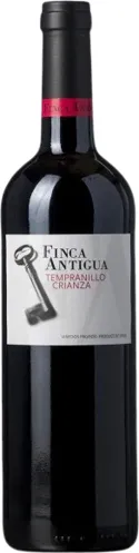 Bottle of Finca Antigua Tempranillowith label visible