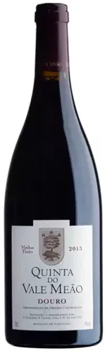 Bottle of Quinta do Vale Meão Dourowith label visible