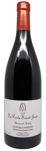 Bottle of La Porte Saint Jean Saumur-Champignywith label visible