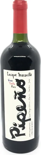 Bottle of Cacique Maravilla Secano Interior Pipeñowith label visible