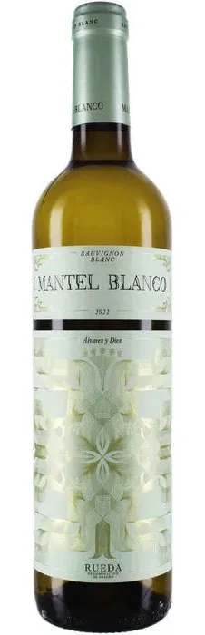 Bottle of Álvarez y Díez Mantel Blanco Sauvignonwith label visible
