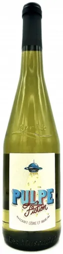 Bottle of Pulpe Fiction Muscadet-Sèvre et Mainewith label visible